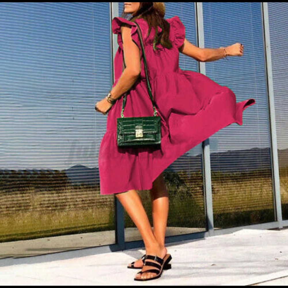 1 LEFT! 🎉HP! ❤️ Barbie Pink Loose Flutter Sleeve Dress - Picture 3 of 9